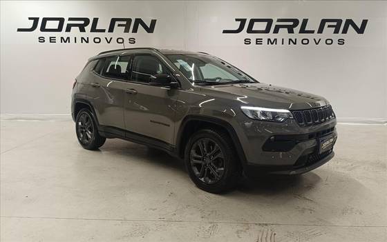 JEEP COMPASS 1.3 T270 TURBO FLEX LONGITUDE AT6 JEEP COMPASS 1.3 T270 TURBO FLEX LONGITUDE AT6